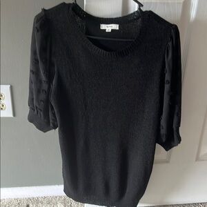 MINE Black Textured Sleeve Top ✨ women’s size Medium